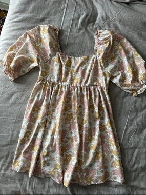 Women’s Floral Puff-Sleeve Dress in Pink & Mustard